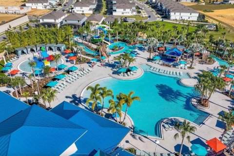 Adosado en venta en Davenport, Florida, 5 dormitorios № 1992141 - foto 1