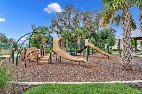 House in Kissimmee, Florida 3 bedrooms, 167.41 sq.m. № 2201034 - photo 27