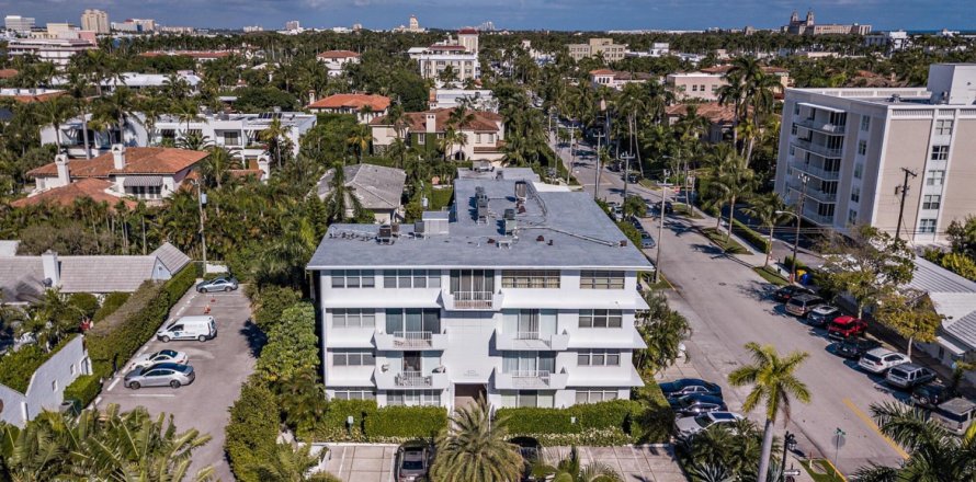 Condominio en Palm Beach, Florida, 1 dormitorio  № 1146168