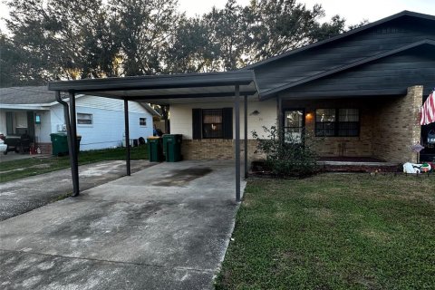 Appartement à Eustis, Floride 2 chambres, 111.48 m2 № 2406804