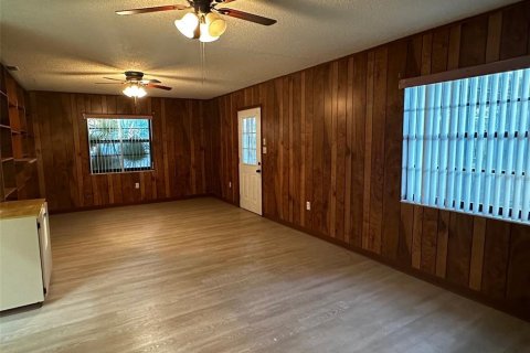 Appartement à louer à Eustis, Floride: 2 chambres, 111.48 m2 № 2406804 - photo 2