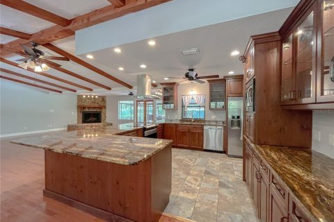 House in Sarasota, Florida 3 bedrooms, 295.15 sq.m. № 1657005 - photo 23