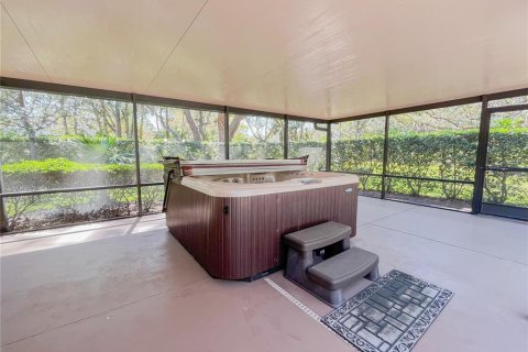 House in Sarasota, Florida 3 bedrooms, 295.15 sq.m. № 1657005 - photo 26