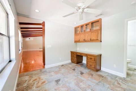 House in Sarasota, Florida 3 bedrooms, 295.15 sq.m. № 1657005 - photo 22