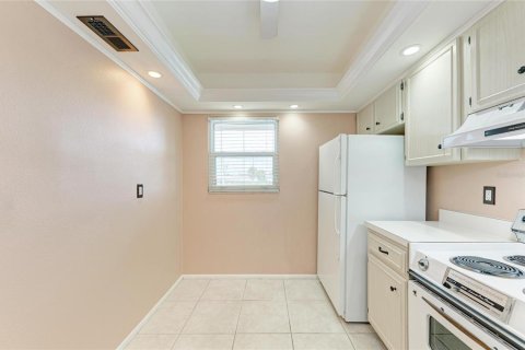 Copropriété à vendre à Venice, Floride: 2 chambres, 101.17 m2 № 2195997 - photo 16