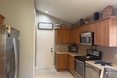 House in Boynton Beach, Florida 3 bedrooms, 160.54 sq.m. № 2187433 - photo 13