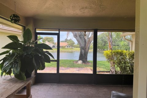 House in Boynton Beach, Florida 3 bedrooms, 160.54 sq.m. № 2187433 - photo 24