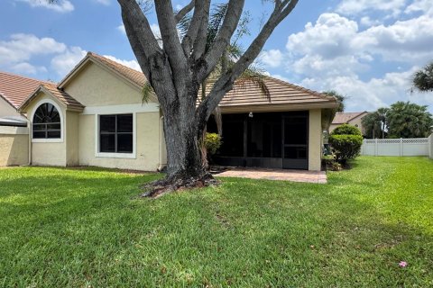 House in Boynton Beach, Florida 3 bedrooms, 160.54 sq.m. № 2187433 - photo 29