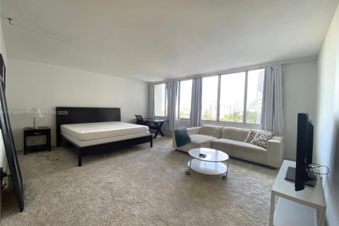 Condo in Miami Beach, Florida  № 1973691 - photo 3