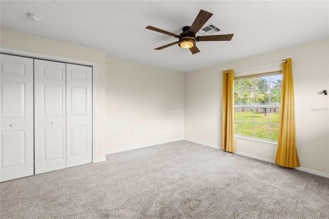 House in San Antonio, Florida 3 bedrooms, 176.05 sq.m. № 2430826 - photo 19