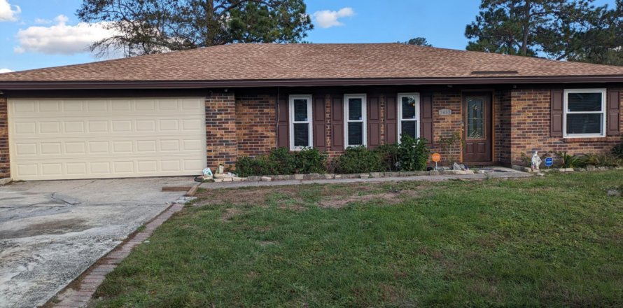 House in Jacksonville, Florida 3 bedrooms, 162.58 sq.m. № 861921