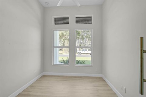 Casa en venta en Port Charlotte, Florida, 3 dormitorios, 211.45 m2 № 2106263 - foto 23