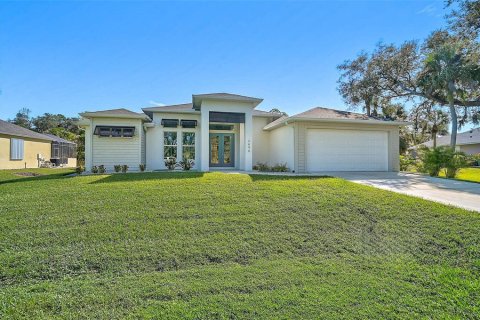 Casa en venta en Port Charlotte, Florida, 3 dormitorios, 211.45 m2 № 2106263 - foto 4