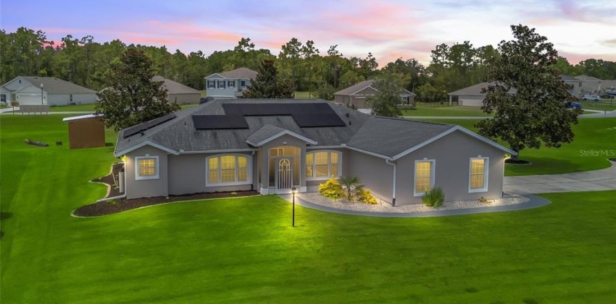 Villa ou maison à Ocala, Floride 4 chambres, 182.65 m2 № 1884128