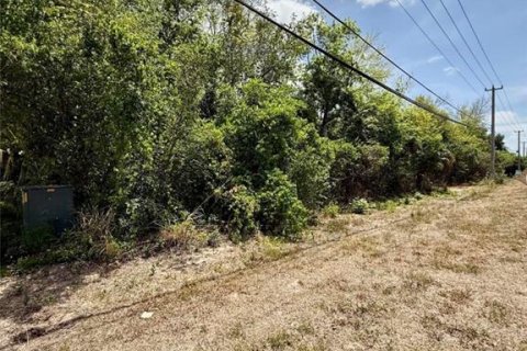 Terreno en venta en Titusville, Florida № 1718929 - foto 1