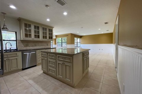 House in Orlando, Florida 4 bedrooms, 209.49 sq.m. № 1725522 - photo 24