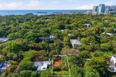 Casa en venta en Miami, Florida, 3 dormitorios, 107.86 m2 № 2048313 - foto 8