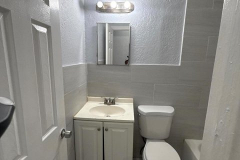 Appartement à louer à Dania Beach, Floride: 2 chambres, 217.39 m2 № 2175824 - photo 15