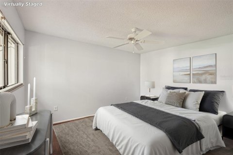 Condo in Sarasota, Florida, 2 bedrooms  № 1759740 - photo 17