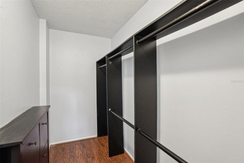 Condo in Sarasota, Florida, 2 bedrooms  № 1759740 - photo 23