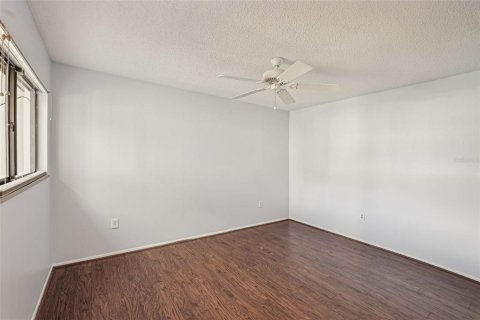 Condo in Sarasota, Florida, 2 bedrooms  № 1759740 - photo 18