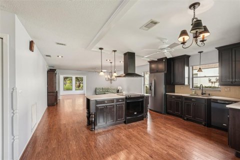 Condo in Sarasota, Florida, 2 bedrooms  № 1759740 - photo 12