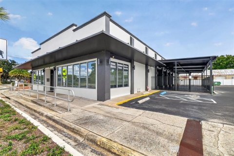 Immobilier commercial à louer à Eustis, Floride: 602.01 m2 № 2413829 - photo 3