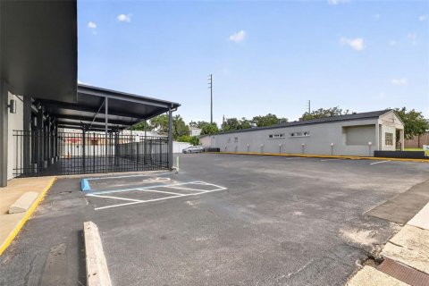 Immobilier commercial à louer à Eustis, Floride: 602.01 m2 № 2413829 - photo 2