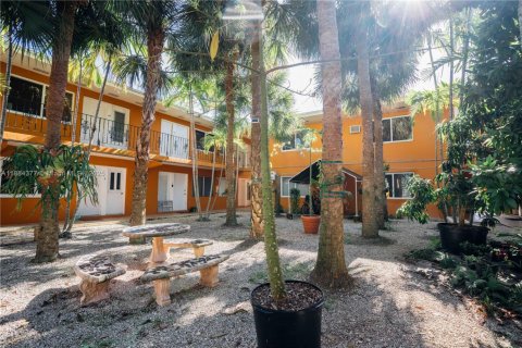 Copropriété à vendre à South Miami, Floride: 1 chambre № 1931063 - photo 5