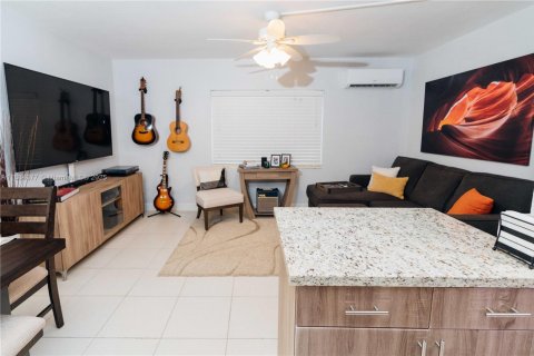 Copropriété à vendre à South Miami, Floride: 1 chambre № 1931063 - photo 16