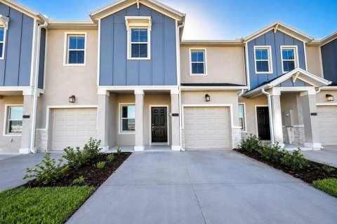 Townhouse in Clermont, Florida 3 bedrooms, 156.91 sq.m. № 2313444
