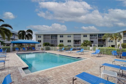 Condominio en venta en Boca Raton, Florida, 2 dormitorios, 88.72 m2 № 939001 - foto 1