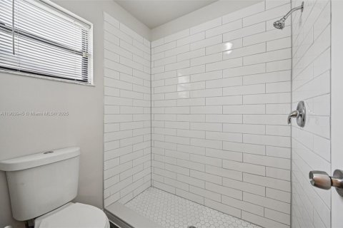 Villa ou maison à vendre à Port St. Lucie, Floride: 3 chambres, 163.69 m2 № 1965589 - photo 20