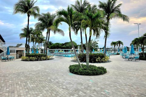 Condo in Delray Beach, Florida, 2 bedrooms № 2250606 - photo 21