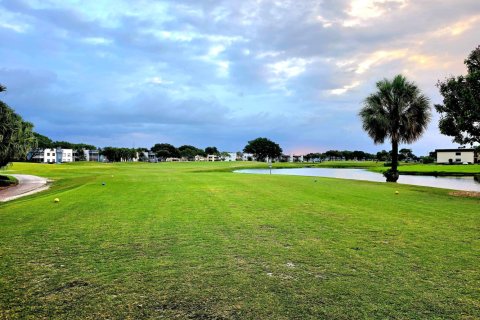 Condo in Delray Beach, Florida, 2 bedrooms № 2250606 - photo 27