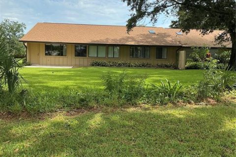 Duplex in New Smyrna Beach, Florida 3 bedrooms, 189.61 sq.m. № 1834784 - photo 3