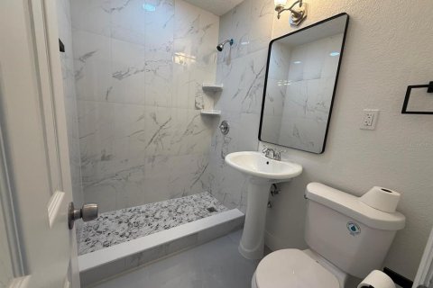 Villa ou maison à vendre à Saint Petersburg, Floride: 4 chambres, 148.09 m2 № 2149981 - photo 5