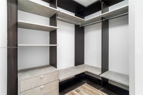 Купить кондоминиум в Майами, Флорида 3 спальни, 123.93м2, № 2013910 - фото 16