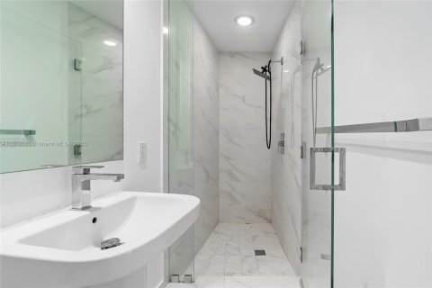 Купить кондоминиум в Майами, Флорида 3 спальни, 123.93м2, № 2013910 - фото 22