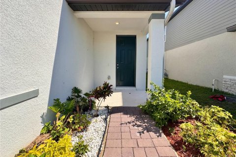 Villa ou maison à louer à Leesburg, Floride: 3 chambres, 159.33 m2 № 1852808 - photo 4