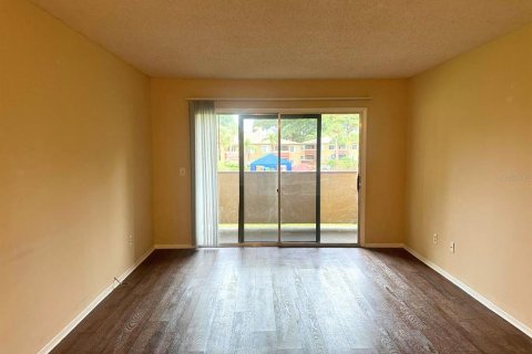 Condominio en alquiler en Casselberry, Florida, 2 dormitorios, 104.61 m2 № 1902302 - foto 3