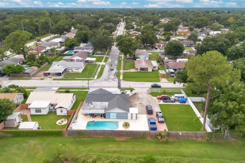 Casa en venta en Winter Haven, Florida, 3 dormitorios, 177.26 m2 № 2109349 - foto 24