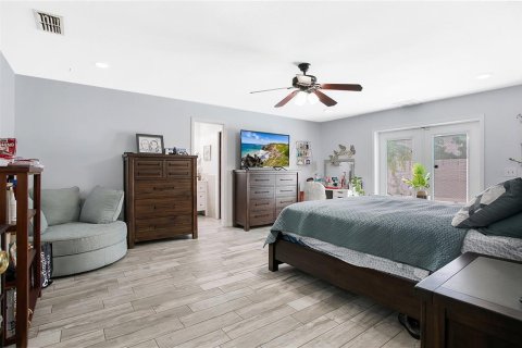 Casa en venta en Winter Haven, Florida, 3 dormitorios, 177.26 m2 № 2109349 - foto 11