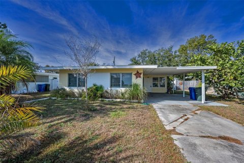 Villa ou maison à Dunedin, Floride 3 chambres, 112.97 m2 № 2156067