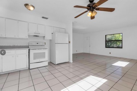 Villa ou maison à Fort Lauderdale, Floride 1 chambre, 188.13 m2 № 2048474