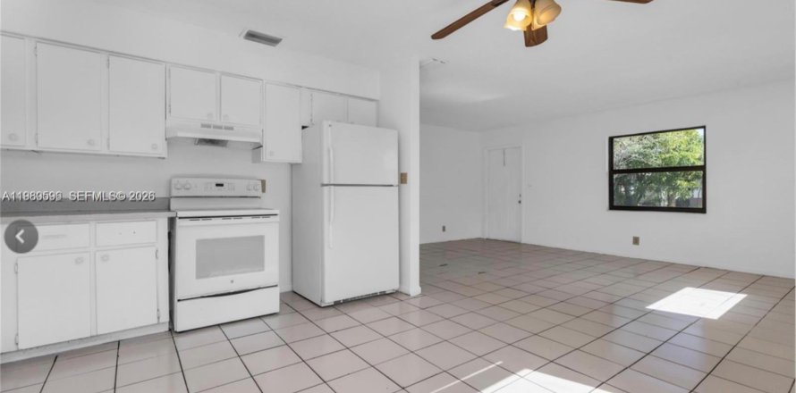 Villa ou maison à Fort Lauderdale, Floride 1 chambre, 188.13 m2 № 2048474