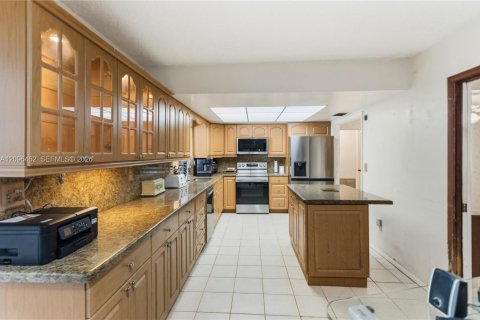 Villa ou maison à vendre à Plantation, Floride: 4 chambres, 186.36 m2 № 2390412 - photo 26