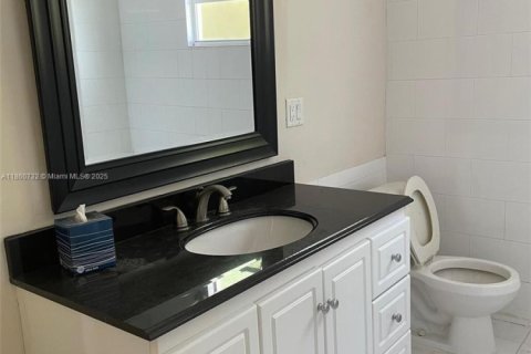 Apartment in Fort Lauderdale, Florida 2 bedrooms, 169.64 sq.m. № 1979089 - photo 6