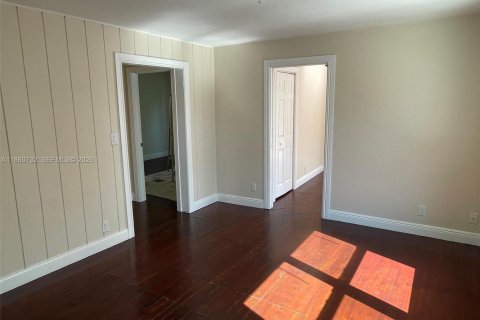 Apartment in Fort Lauderdale, Florida 2 bedrooms, 169.64 sq.m. № 1979089 - photo 12