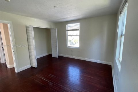 Apartment in Fort Lauderdale, Florida 2 bedrooms, 169.64 sq.m. № 1979089 - photo 14